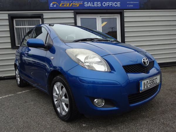 Toyota Yaris Hatchback, Petrol, 2011, Blue