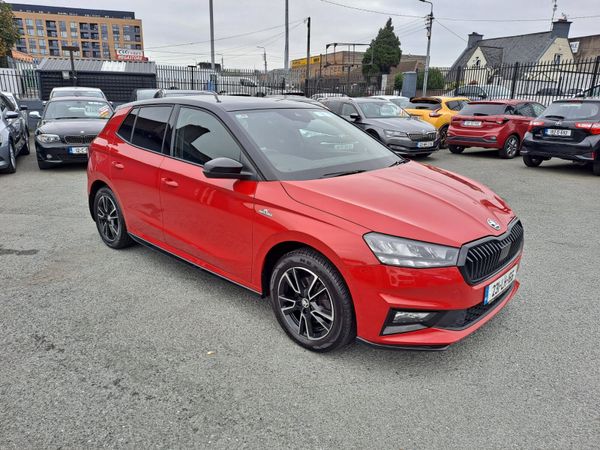 Skoda Fabia Hatchback, Petrol, 2023, Red
