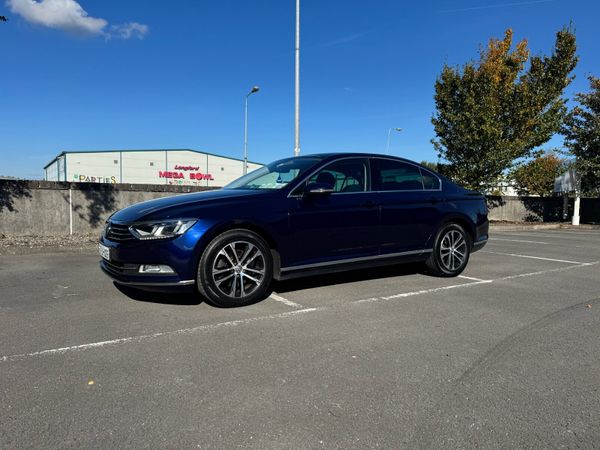 Volkswagen Passat Saloon, Diesel, 2017, Blue
