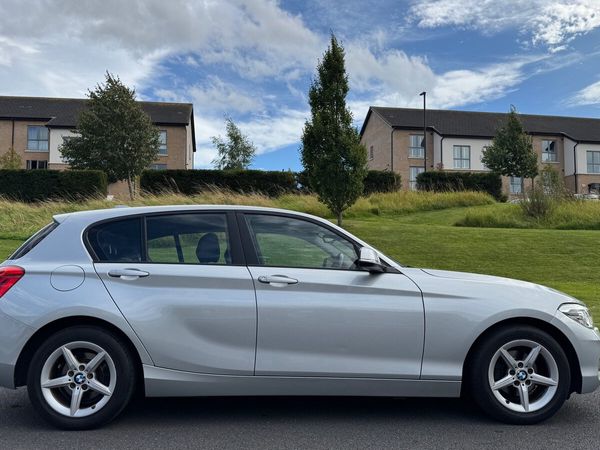BMW 1-Series Estate/Jeep, Diesel, 2019, Grey