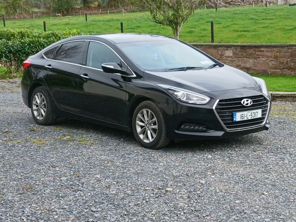 Hyundai i40 Saloon, Diesel, 2016, Black