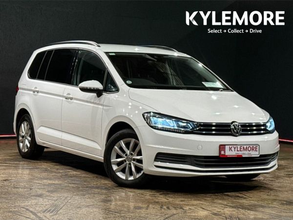 Volkswagen Touran MPV, Petrol, 2016, White