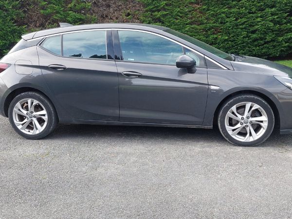 Opel Astra Hatchback, Diesel, 2016, Grey
