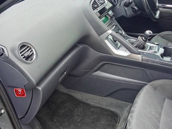 Peugeot 3008 Hatchback, Diesel, 2013, Grey