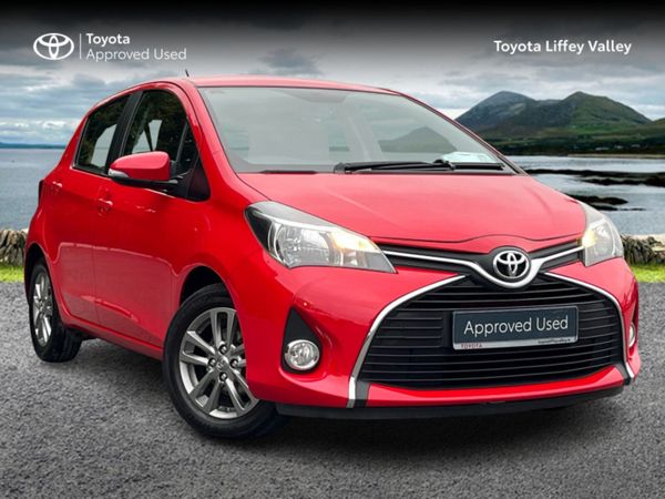 Toyota Yaris Hatchback, Petrol, 2016, Red