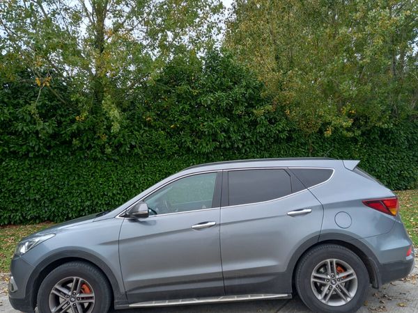 Hyundai Santa Fe SUV, Diesel, 2017, Grey