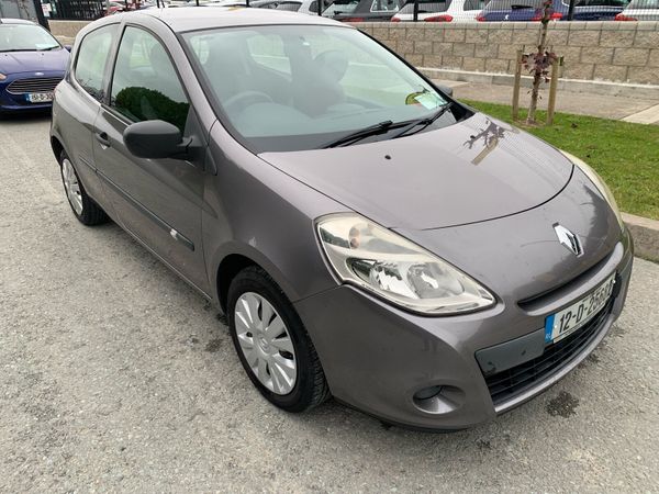 Renault Clio Hatchback, Ethanol Petrol, 2012, Grey