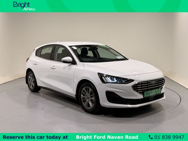 Ford Focus Hatchback, Petrol, 2024, White