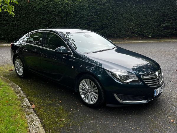 Opel Insignia Hatchback, Diesel, 2014, Green