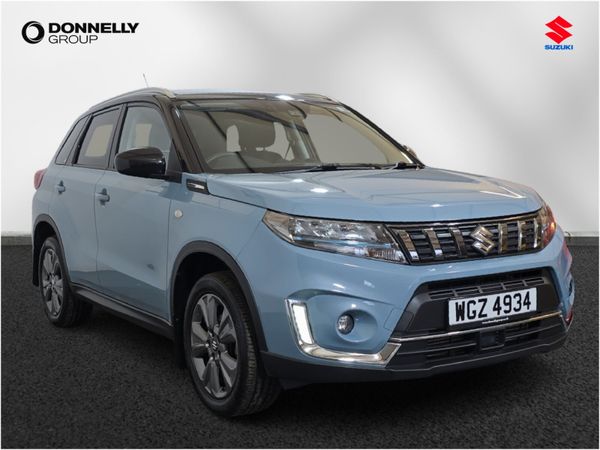 Suzuki Vitara Estate, Petrol, 2022, Blue