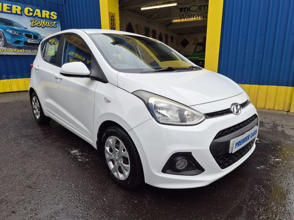 Hyundai i10 Hatchback, Petrol, 2015, White