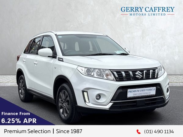 Suzuki Vitara SUV, Petrol, 2019, White
