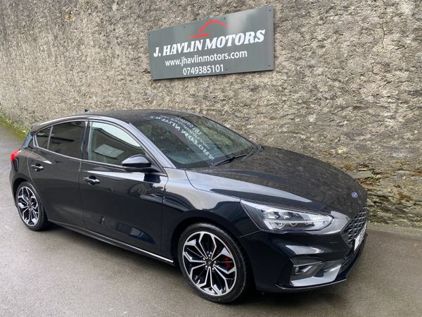 Ford Focus Hatchback, Diesel, 2020, Black
