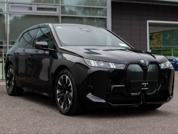 BMW iX SUV, Electric, 2026, Black