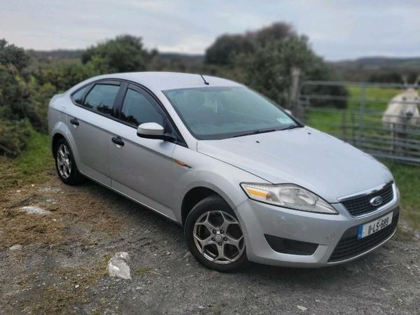 Ford Mondeo Hatchback, Diesel, 2011, Silver