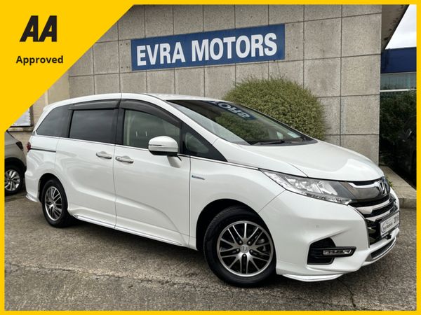 Honda Odyssey MPV, Petrol Hybrid, 2020, White