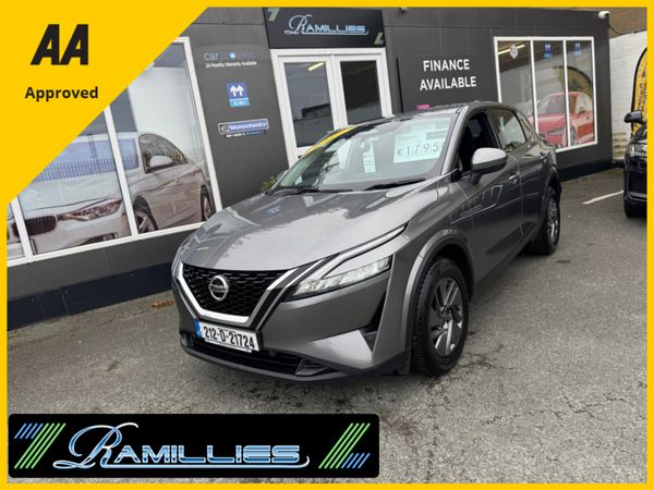 Nissan Qashqai MPV, Petrol, 2021, Grey