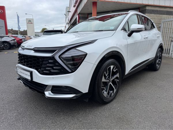 Kia Sportage Hatchback, Diesel, 2023, White