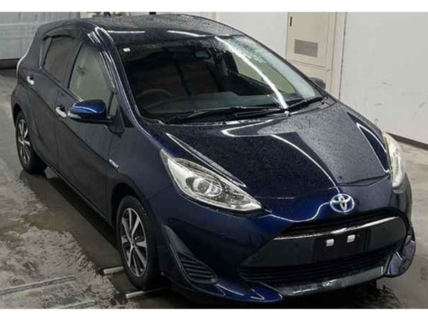 Toyota Aqua Hatchback, Petrol Hybrid, 2018, Blue