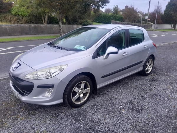 Peugeot 308 Hatchback, Petrol, 2009, Grey