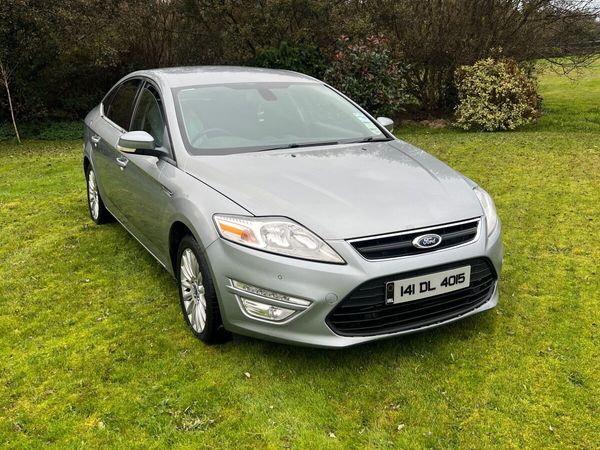 Ford Mondeo Hatchback, Diesel, 2014, Silver