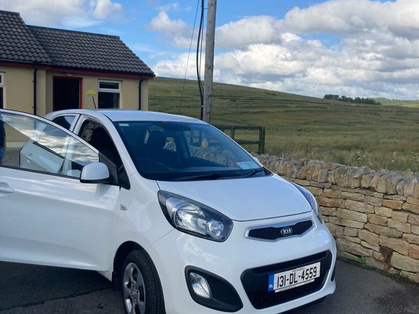 Kia Picanto Hatchback, Petrol, 2013, White
