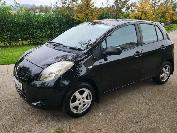 Toyota Yaris Hatchback, Petrol, 2007, Black