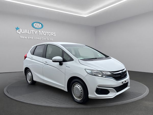 Honda Fit Hatchback, Petrol Hybrid, 2019, White