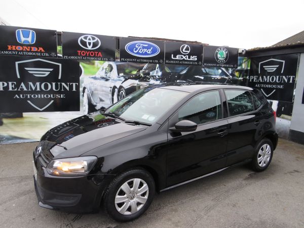 Volkswagen Polo Hatchback, Petrol, 2014, Black