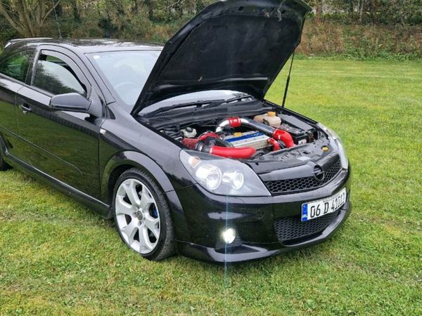 Opel Astra Hatchback, Petrol, 2006, Black