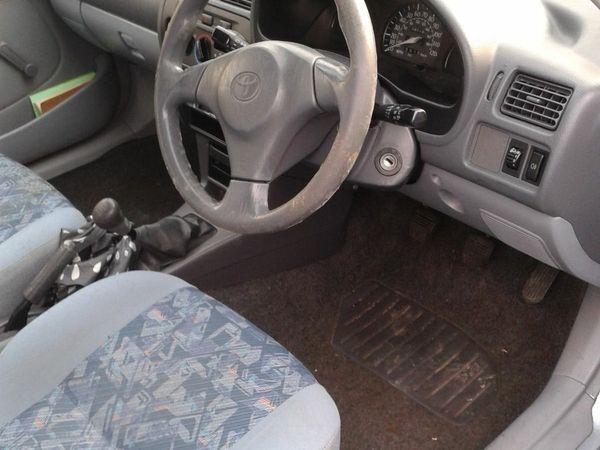 Toyota Starlet Hatchback, Petrol, 1999, Silver