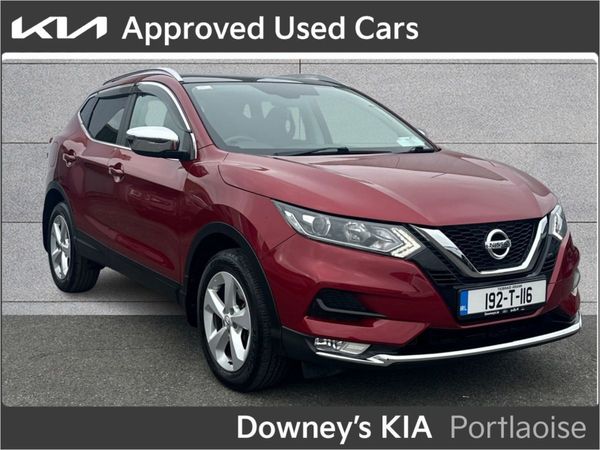 Nissan Qashqai SUV, Diesel, 2019, Red