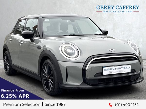 Mini Cooper Hatchback, Petrol, 2023, Grey