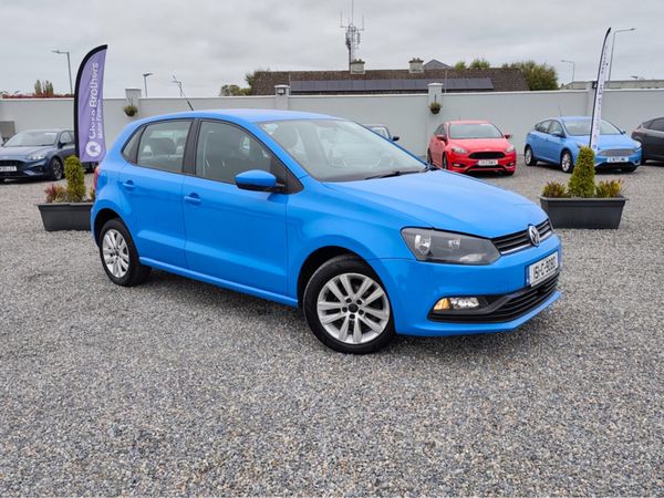 Volkswagen Polo Hatchback, Petrol, 2015, Blue