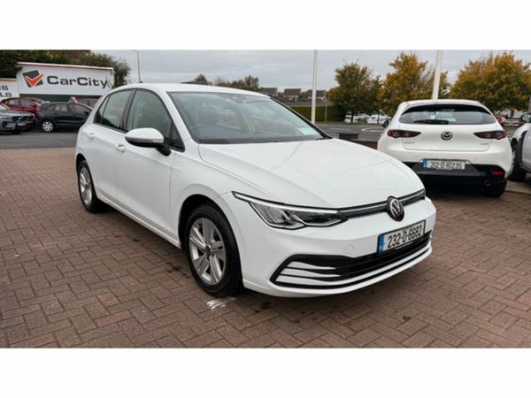 Volkswagen Golf Estate, Diesel, 2023, White