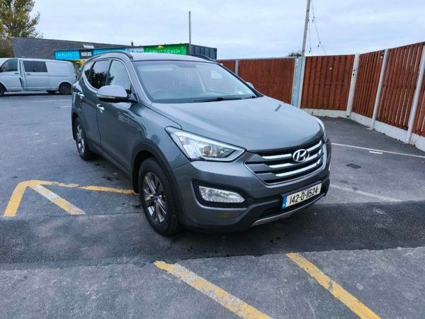 Hyundai Santa Fe SUV, Diesel, 2014, Silver