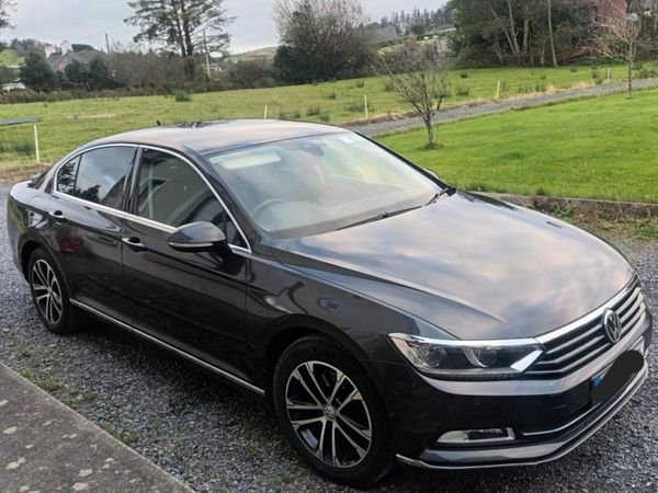 Volkswagen Passat Saloon, Diesel, 2018, Grey