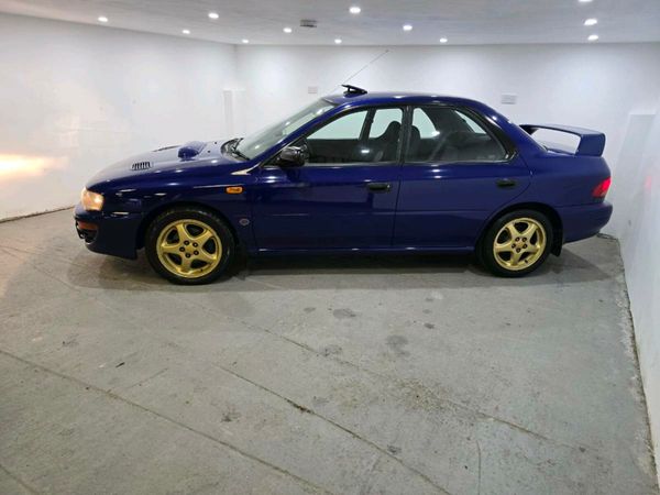 Subaru Impreza Saloon, Petrol, 1996, Blue