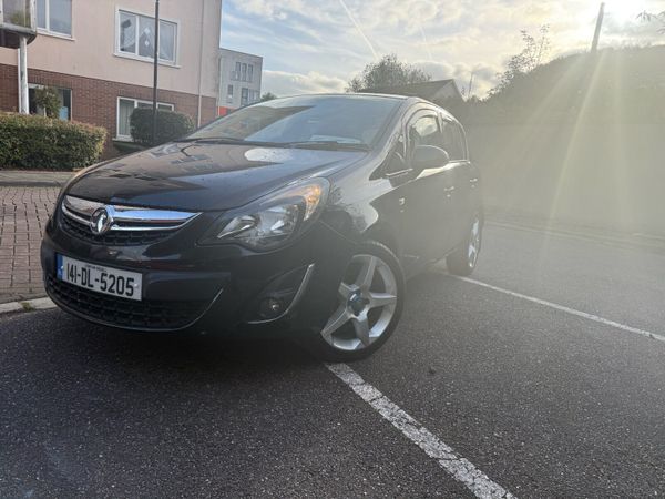 Vauxhall Corsa Hatchback, Petrol, 2014, Black