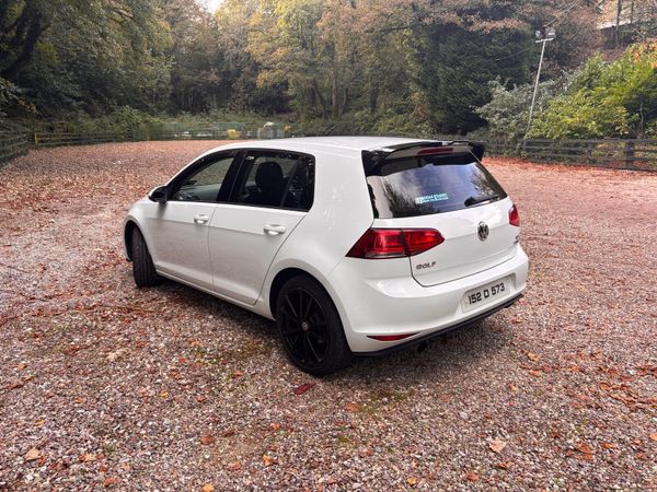 Volkswagen Golf Estate, Diesel, 2015, White