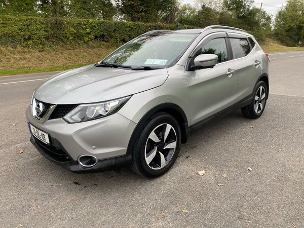 Nissan Qashqai SUV, Diesel, 2017, Grey