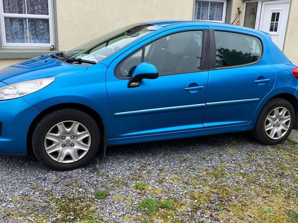 Peugeot 207 Hatchback, Diesel, 2012, Blue