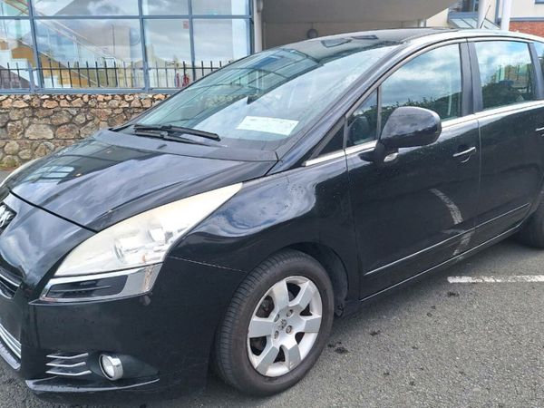 Peugeot 5008 MPV, Diesel, 2010, Black