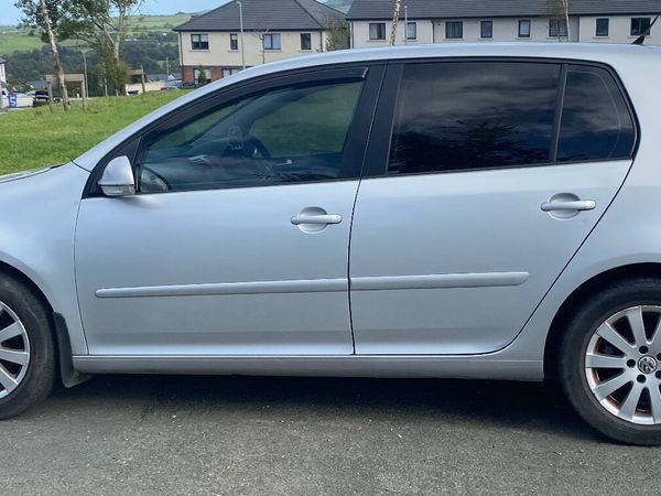 Volkswagen Golf Hatchback, Petrol, 2007, Silver