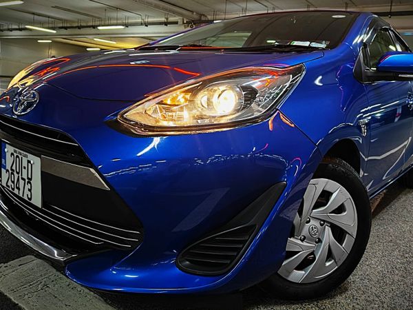 Toyota Aqua Hatchback, Petrol Hybrid, 2020, Blue