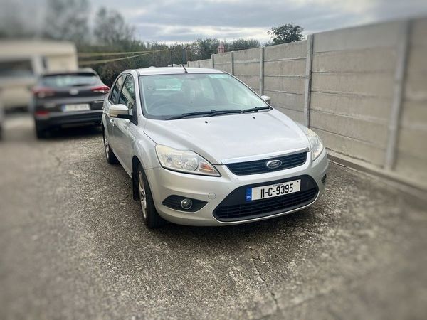 Ford Focus Saloon, Diesel, 2011, Silver