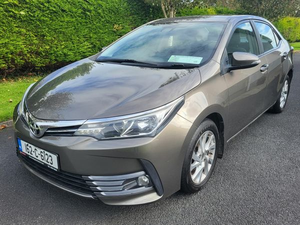 Toyota Corolla Saloon, Diesel, 2016, Grey