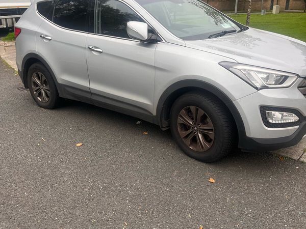 Hyundai Santa Fe SUV, Diesel, 2014, Silver