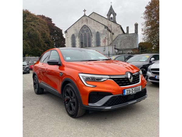 Renault Arkana SUV, Petrol, 2023, Orange