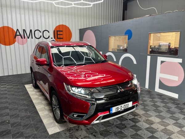 Mitsubishi Outlander SUV, Petrol Plug-in Hybrid, 2019, Red